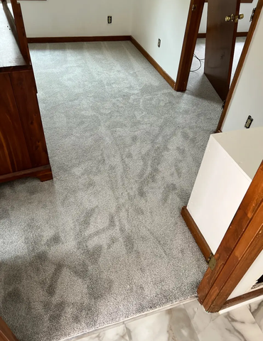 Triangle Flooring - Bedroom carpet flooring install